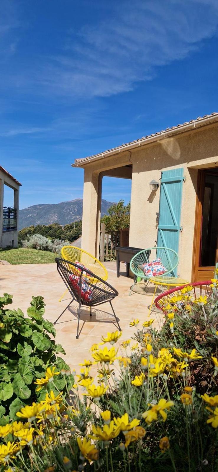 Mare E Monti Chez Thomas Et Magali Bed & Breakfast Vico Екстериор снимка
