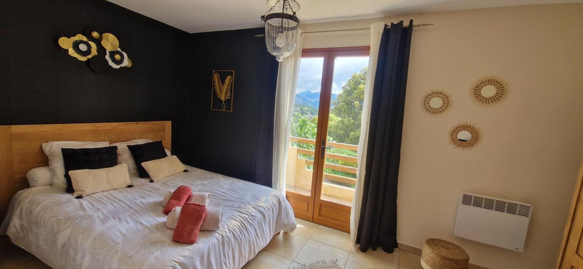 Mare E Monti Chez Thomas Et Magali Bed & Breakfast Vico Екстериор снимка